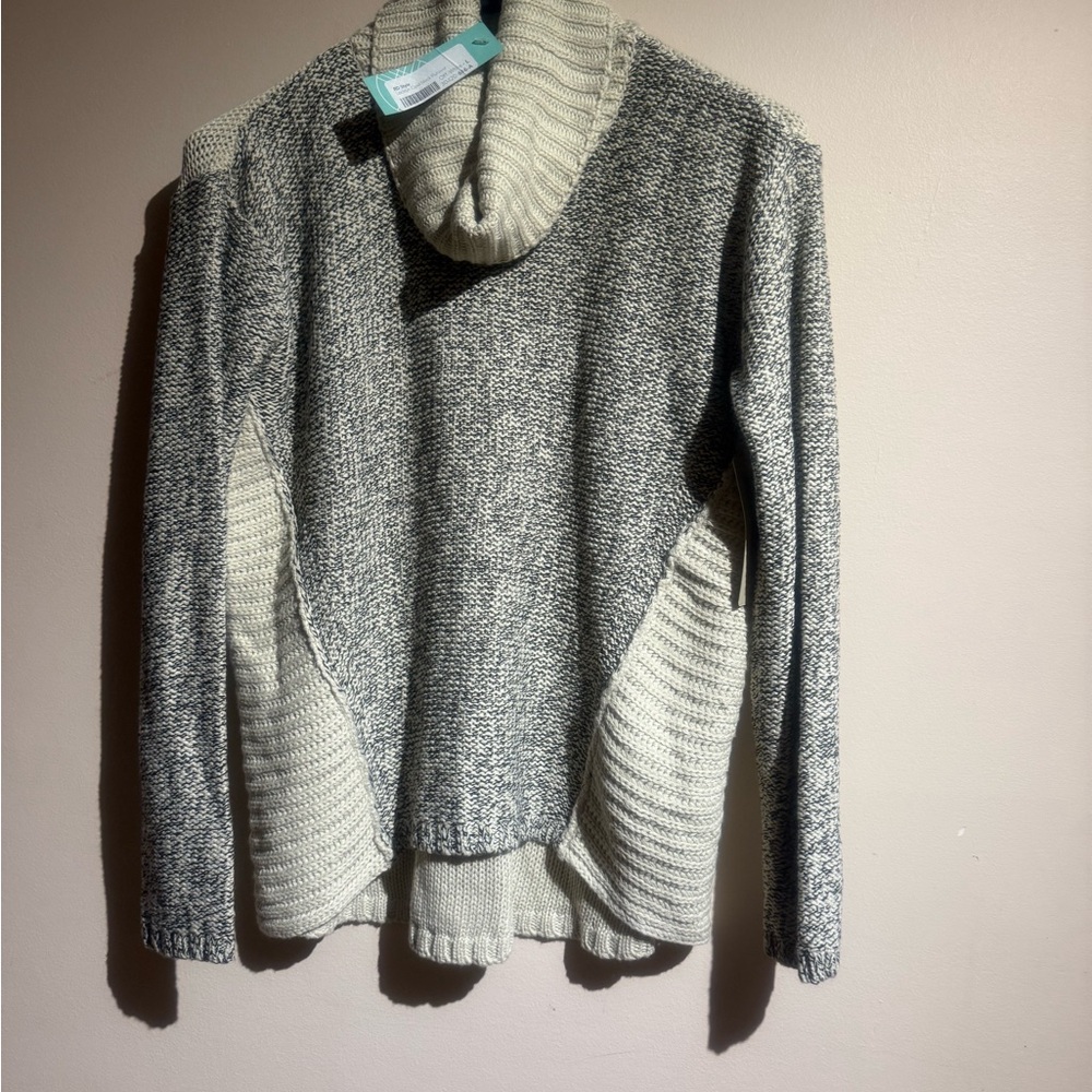 RD Stayle locklyn cowl neck pullover sweater